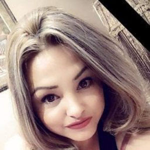 Meet your Posher, Candy